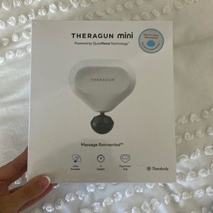 Theragun mini white